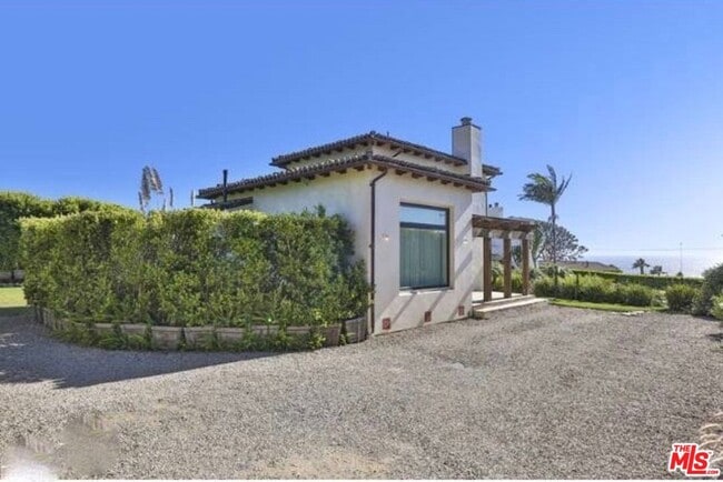 Building Photo - 29458 Bluewater Rd