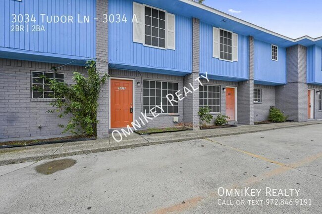 Building Photo - 3034 Tudor Ln