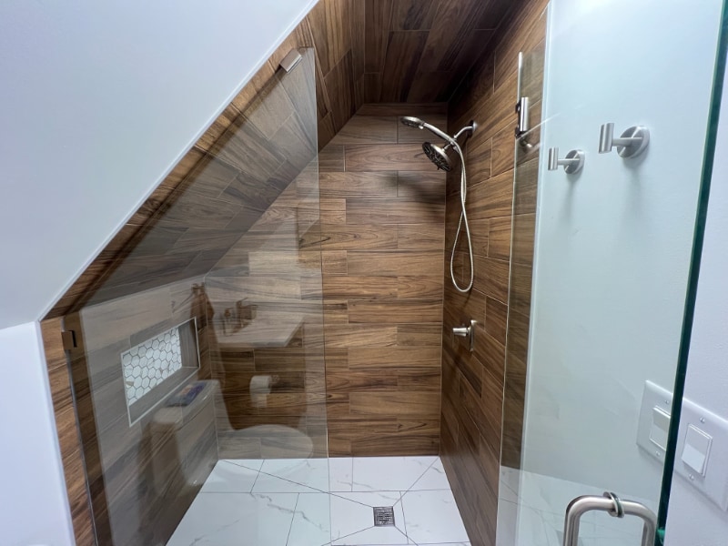 Building Photo - 3422 W Schubert Ave