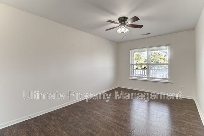 Building Photo - 4416 Jay Bird Cir