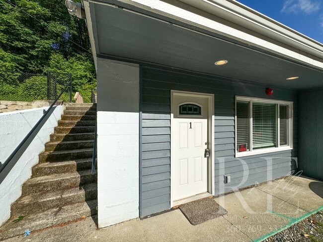 Building Photo - Fully Remodeled: 5 min Walk to Annapolis Foot Ferry