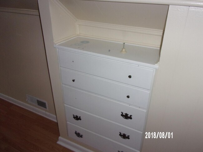 Building Photo - 1413 Anderson Rd