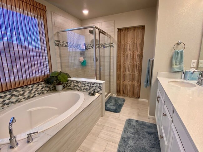 Building Photo - Modern Living with Solar Savings: Spacious...