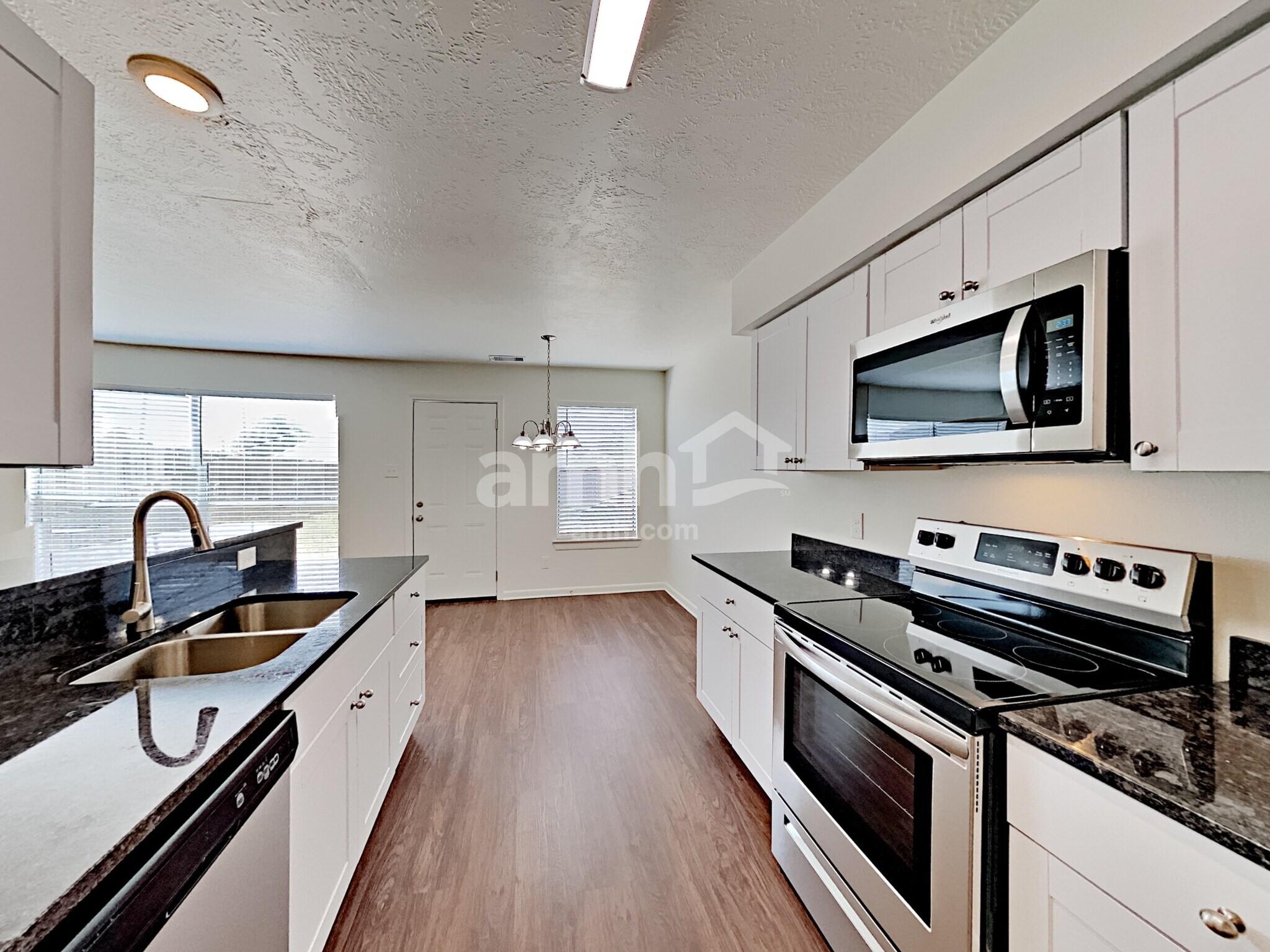 Building Photo - 6550 Garden Trail Ct