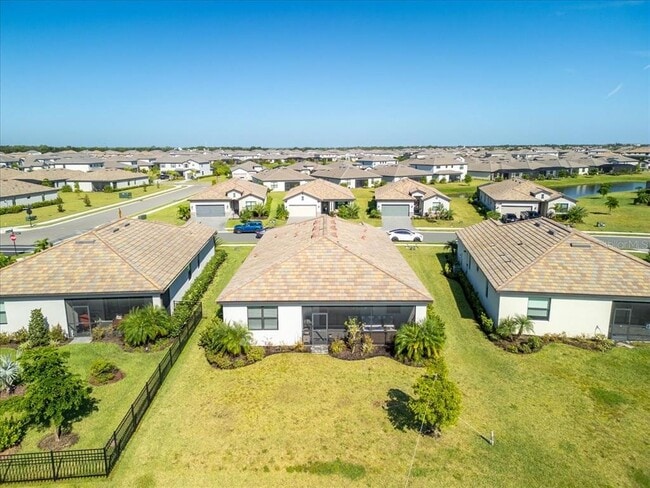 Building Photo - 5161 Coral Reef Wy
