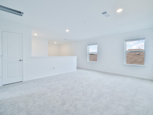 Building Photo - 14984 Rustic Moon Rd