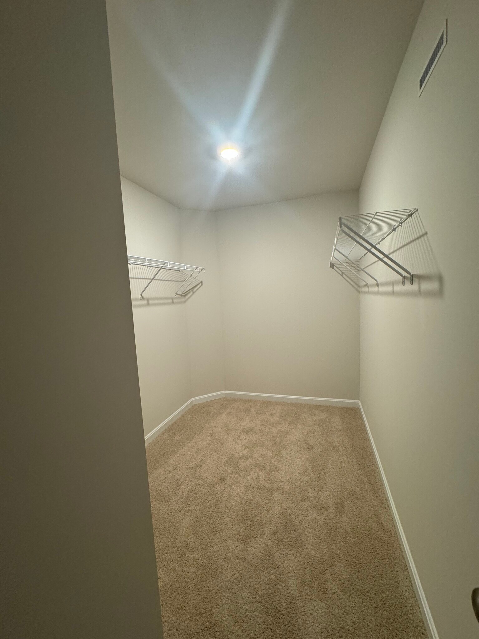 Building Photo - 121 Tigney Dr