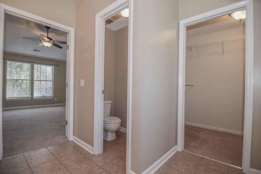 Building Photo - 205 Alydar Ct