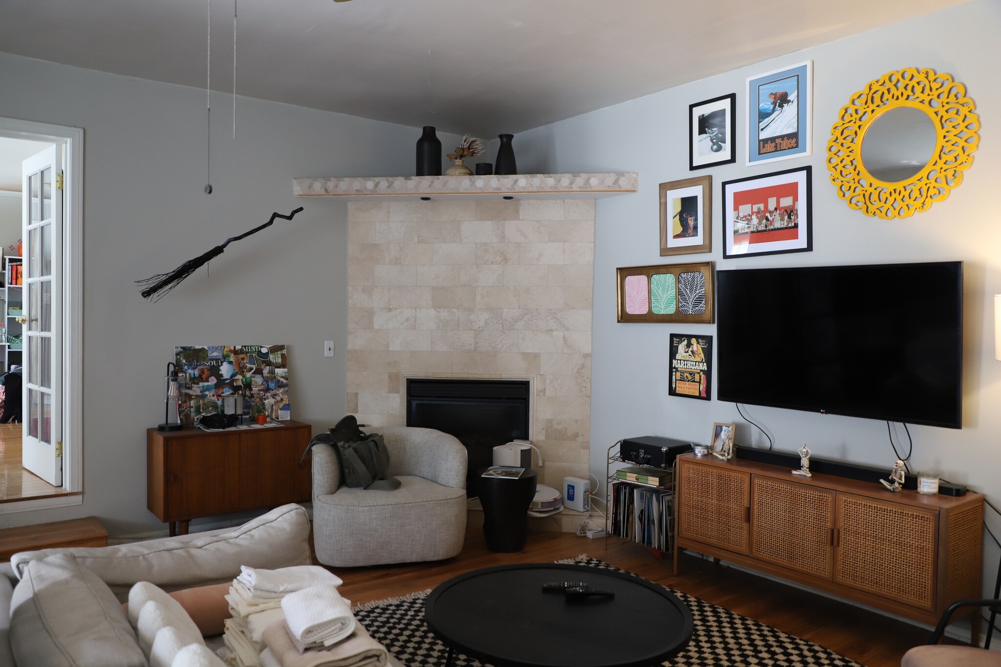 Building Photo - 6037 Comey Ave