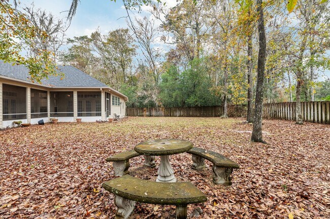 Building Photo - 7013 NW 50th Terrace