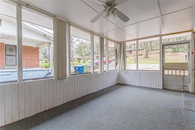 Building Photo - 149 Meadow Park Ln SW