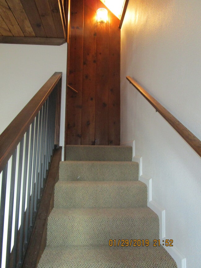 Building Photo - YOU WON'T BELIEVE IT!!