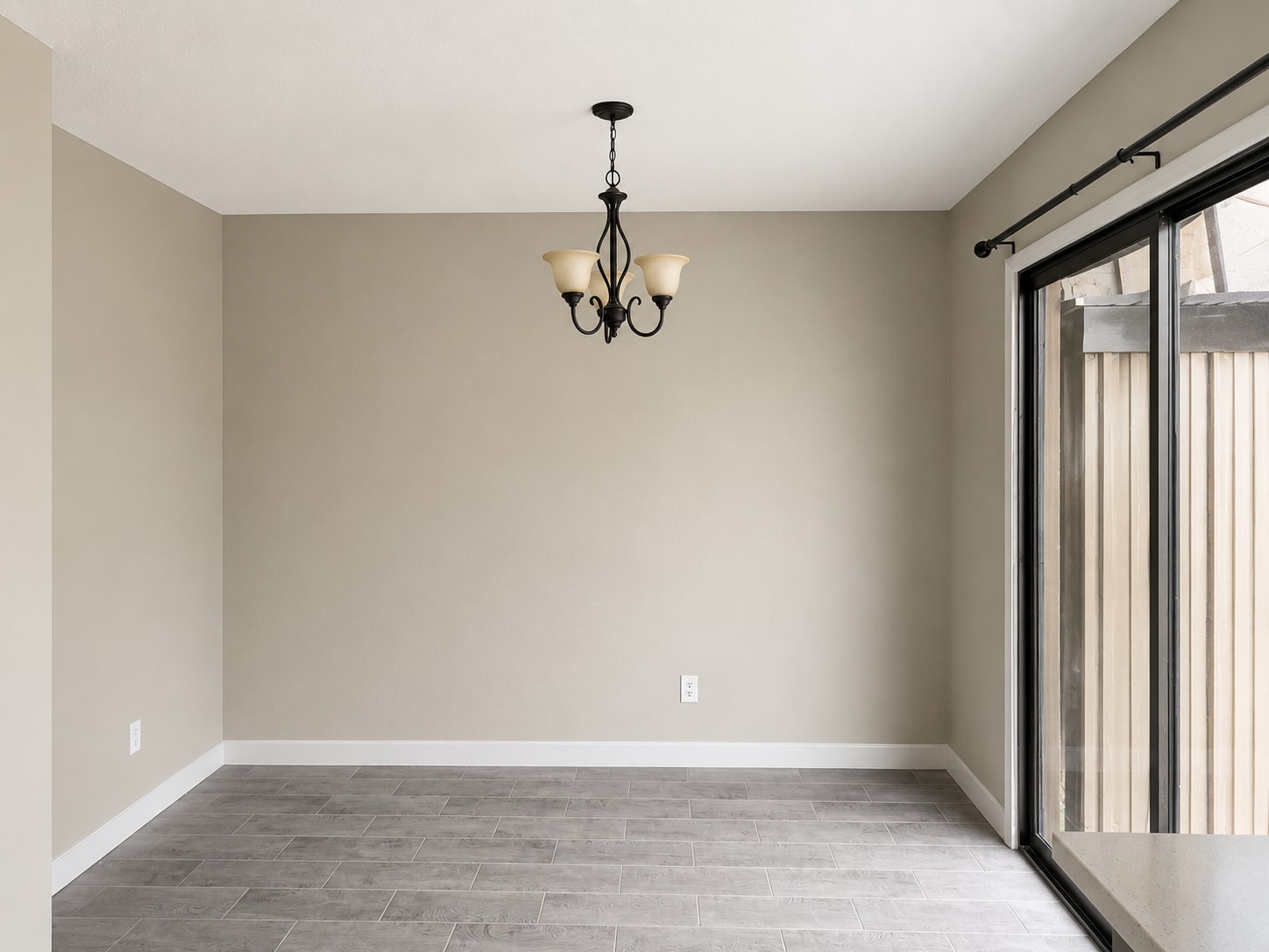Building Photo - 361 N Capitola Ct