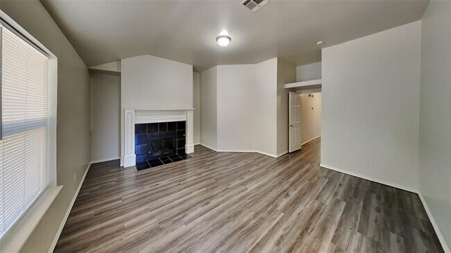 Building Photo - 2013 Cedar Meadow Ln