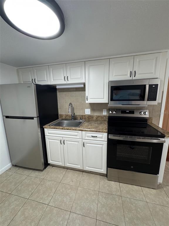 Building Photo - 1735 NE 2nd St