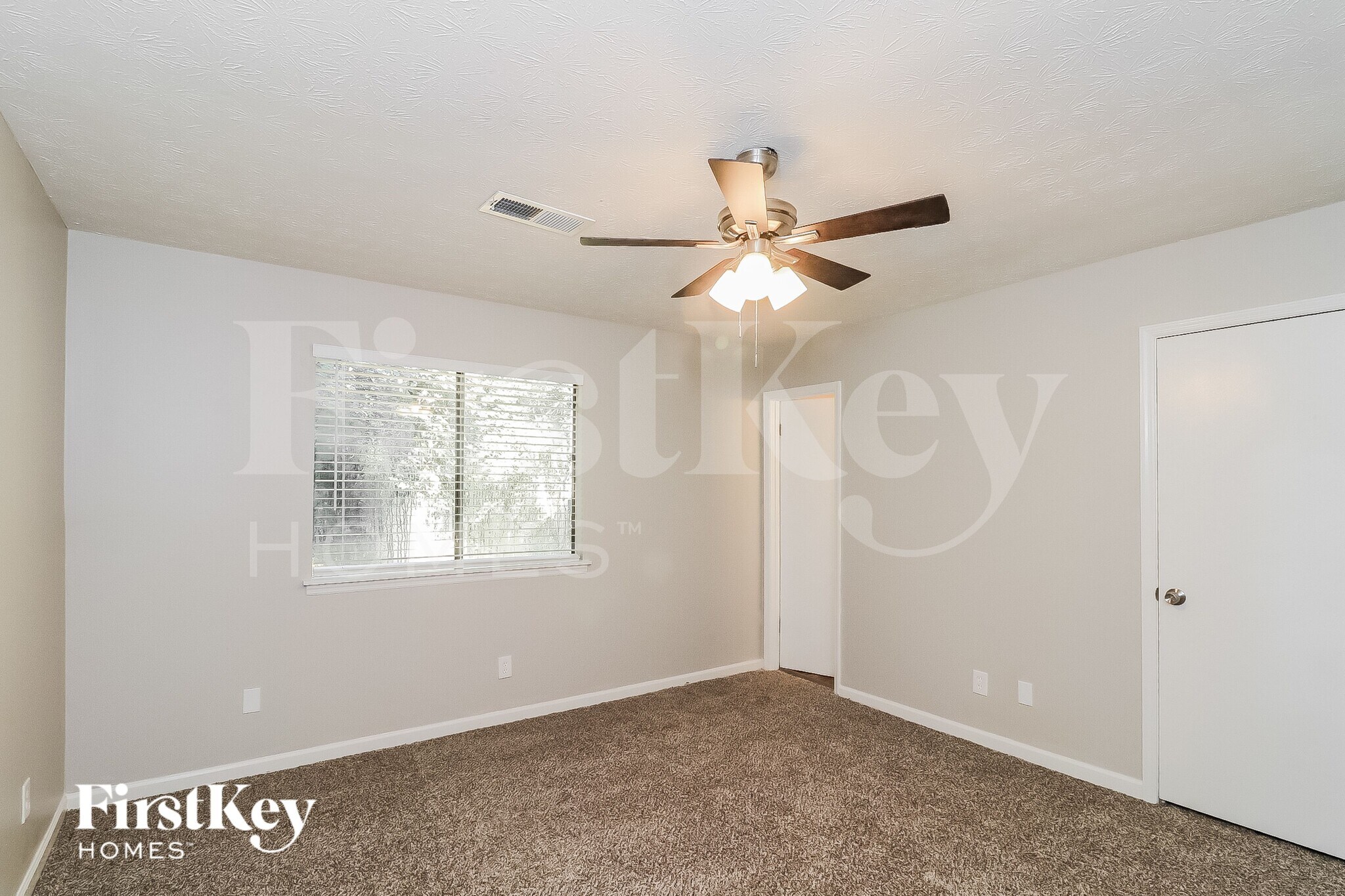 Building Photo - 4665 Jamerson Forest Pkwy