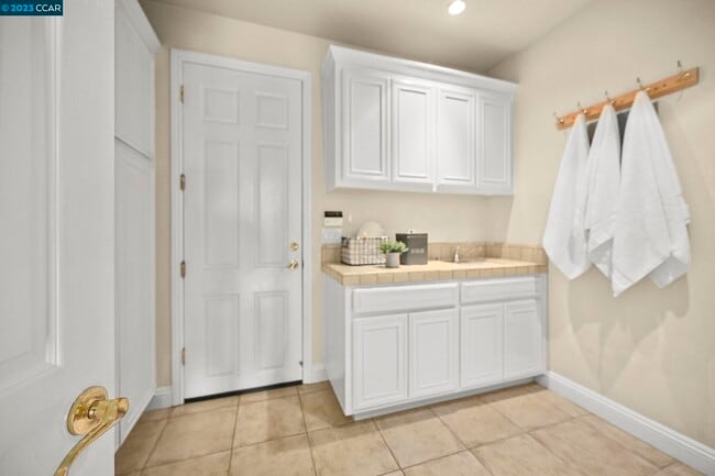 Building Photo - 111 Diablo Ranch Ct