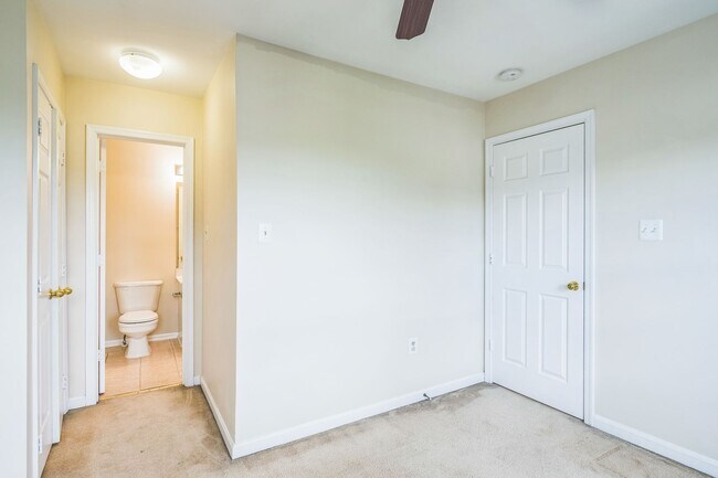 Building Photo - 46051 Marble Terrace