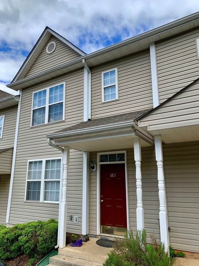 Building Photo - Webland Terrace