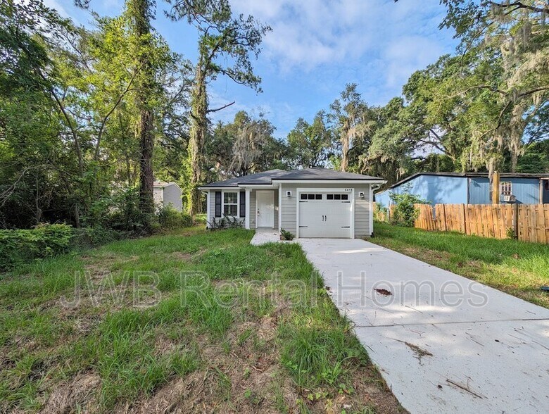 Primary Photo - 6418 Paragon St