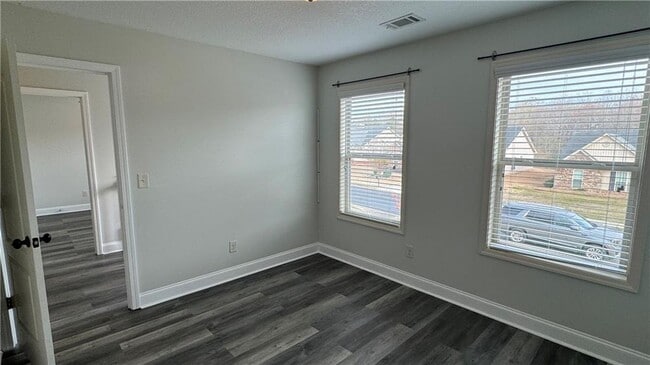 Building Photo - 1469 Dillard Heights Dr
