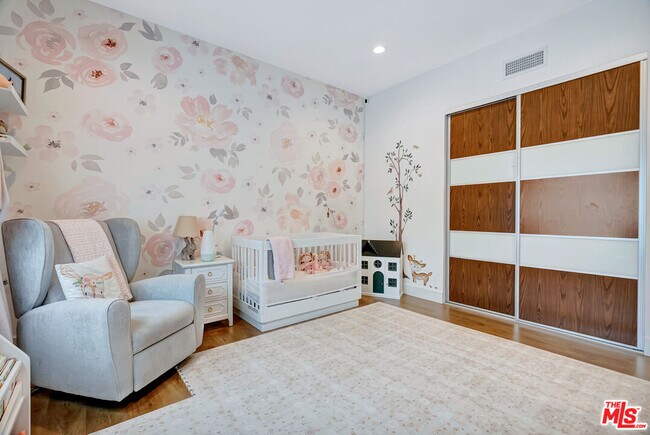 Building Photo - 4203 Saugus Ave