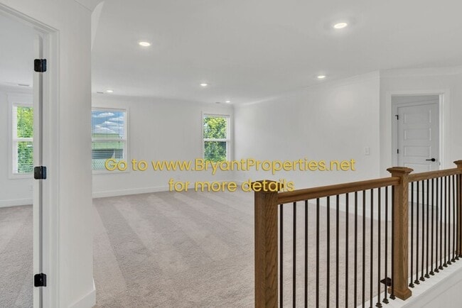 Building Photo - Gallatin - New 5-bedroom, 4-Baths