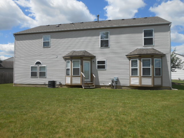 Building Photo - 139 Knights Bridge Dr E