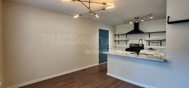 Building Photo - 95 Thirkield Ave SE