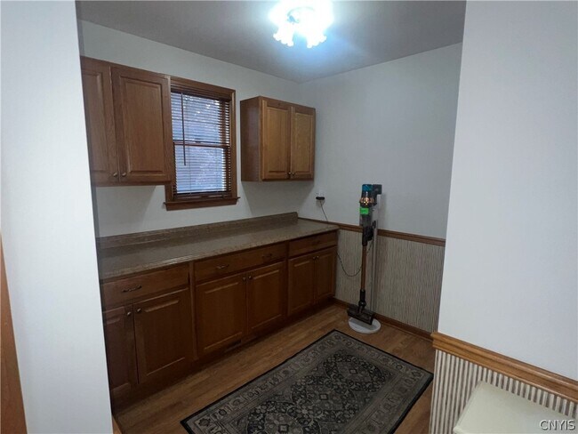 Building Photo - 6314 Hardwood Ln