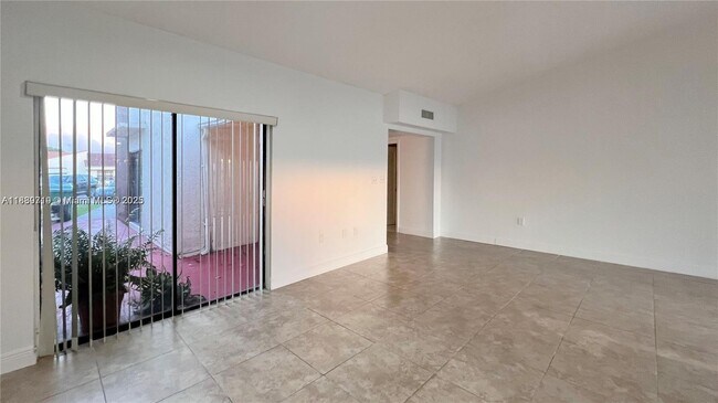 Building Photo - 1650 SW 125th Ct