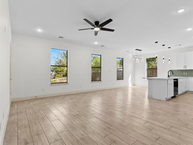 Building Photo - 5105 Waterbury Ct