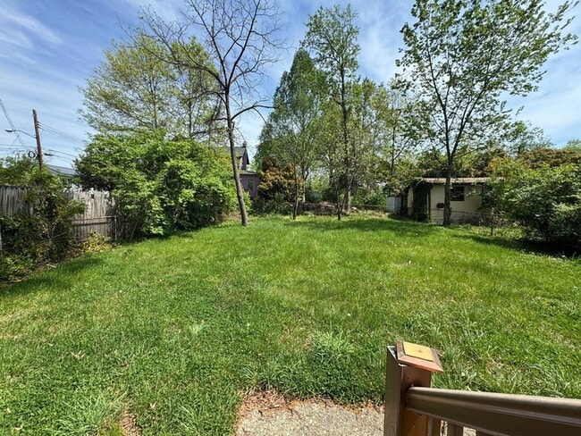 Building Photo - 9405 Rhode Island Ave