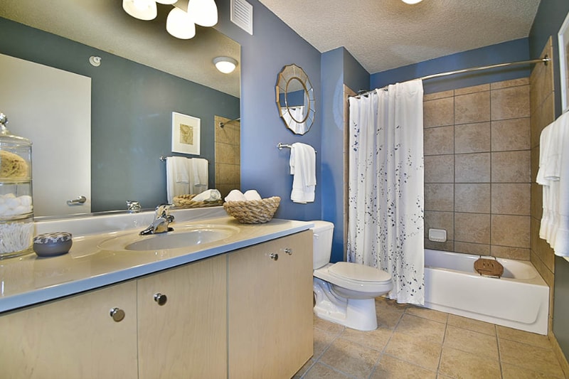 Building Photo - 201 N Columbus Dr