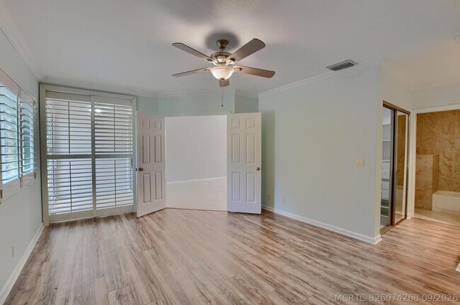 Building Photo - 23061 Aqua View