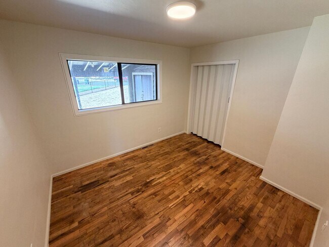 Building Photo - 7175 Webb Dr SE