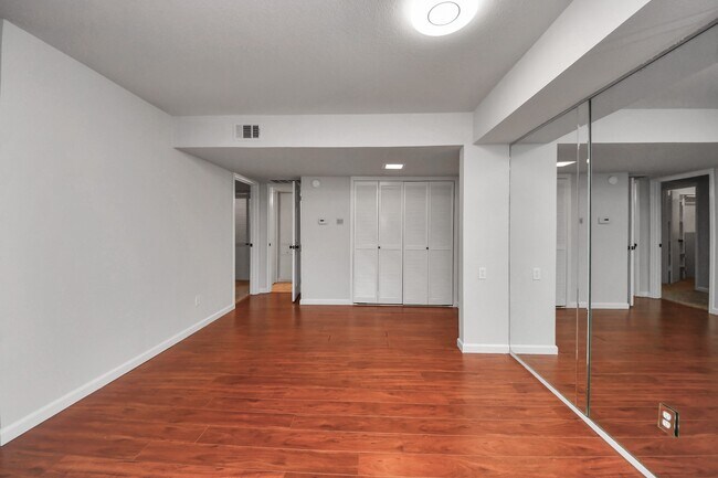 Building Photo - 4641 Wild Indigo St