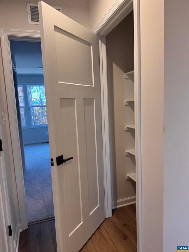 Building Photo - 2225 Woodburn Rd