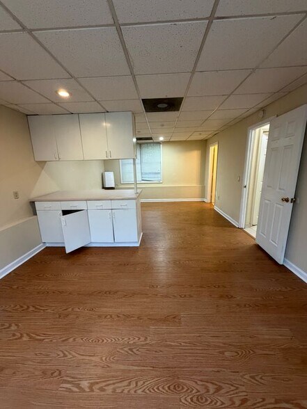 Building Photo - 4213 New Towne Dr