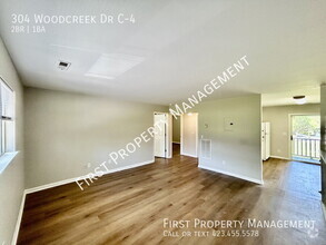 Building Photo - 304 Woodcreek Dr C