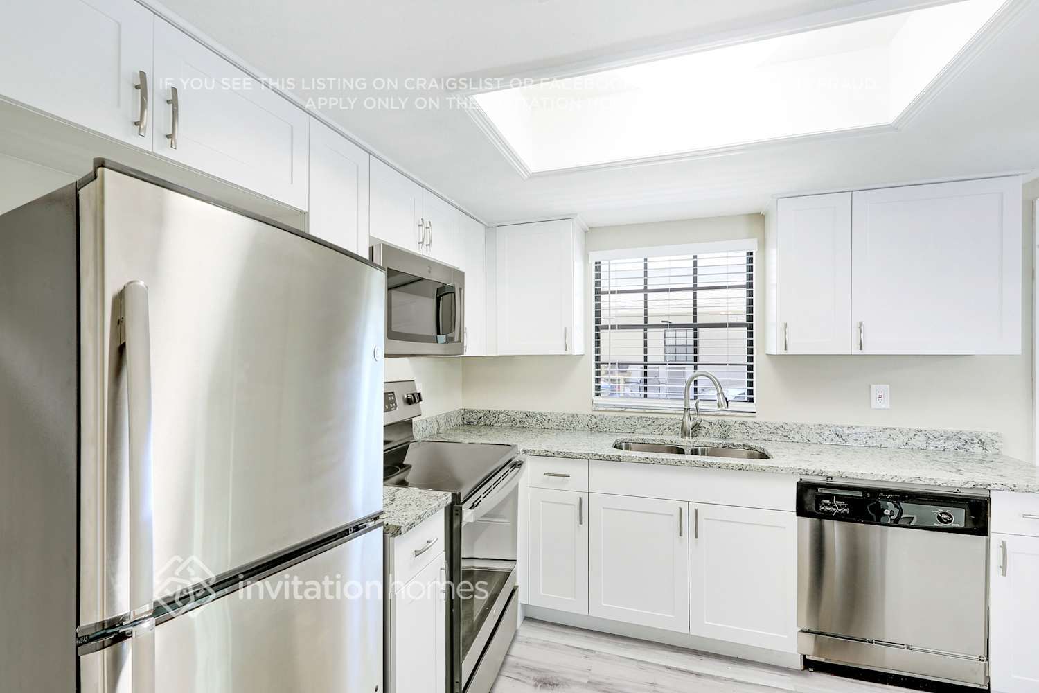 Building Photo - 6330 S Selbourne Ave