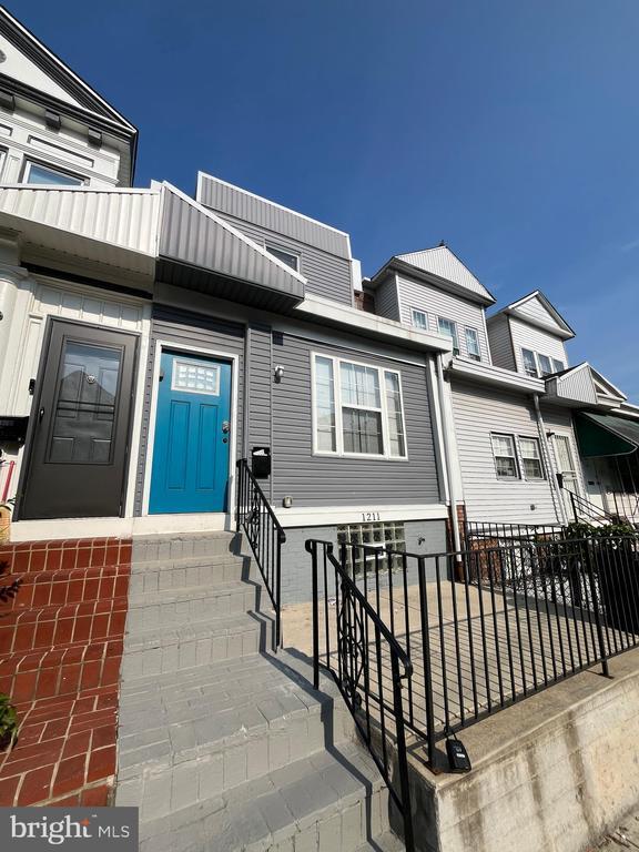 Building Photo - 1211 S Edgewood St