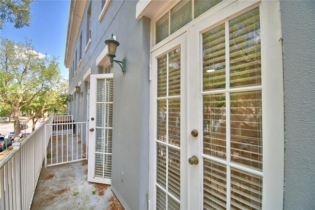 Building Photo - 660 Celebration Ave