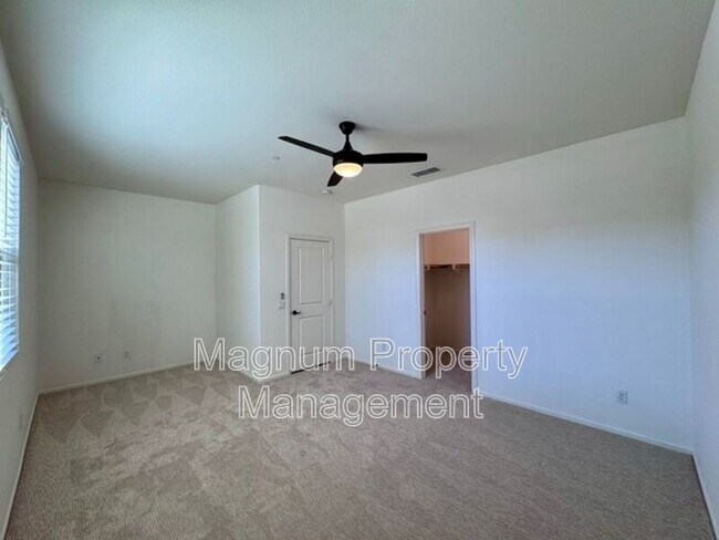 Building Photo - 24331 Ponderosa Ln