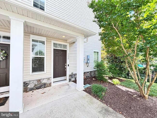 Building Photo - 1599 Renate Dr