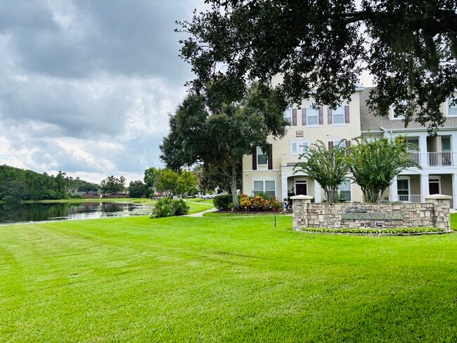 Building Photo - 9635 Fenrose Terrace