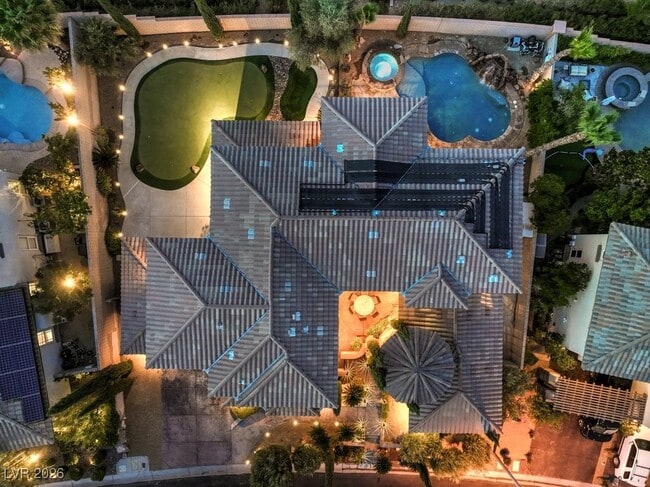 Building Photo - 636 Chervil Valley Dr