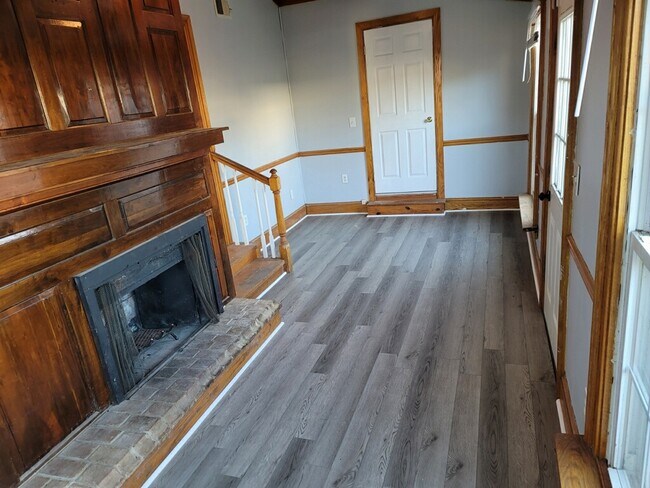 Building Photo - 32 Jolly Rancher Dr