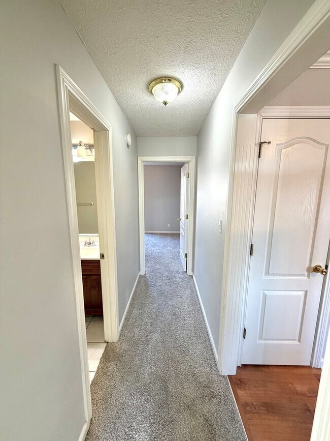 Building Photo - 1636 Cedar Springs Cir