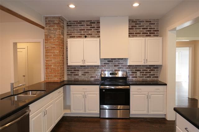 Building Photo - 823 Grandview Ave